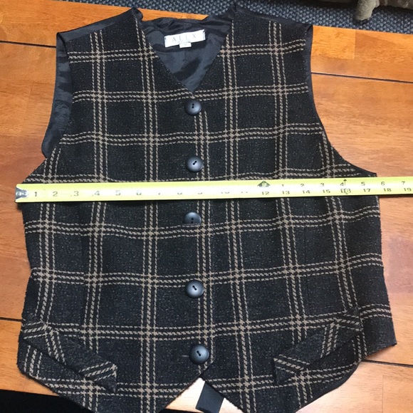 ALEX New York Black and Tan Vest NWOT - Picture 7 of 8